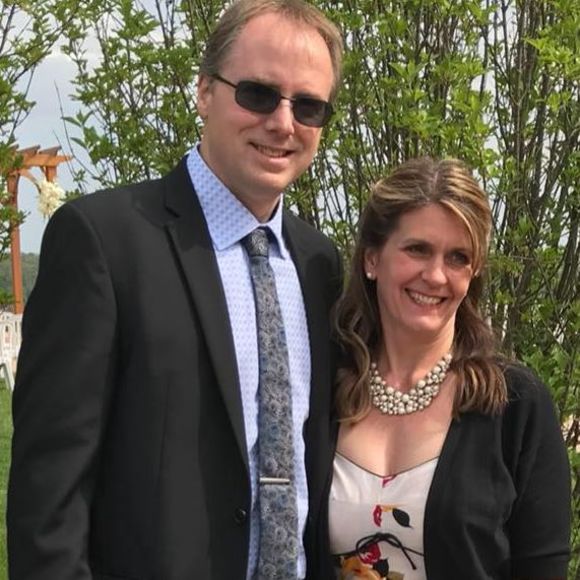 Meet your Posher, Cindy-mike - Picture 1 of 1